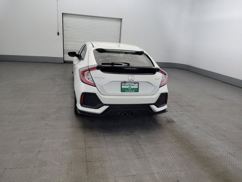 Used 2019 Honda Civic Sport image 6