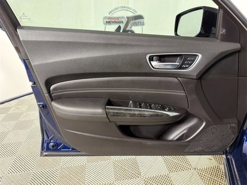 Used 2018 Acura TLX V6 w/ Technology Package image 12