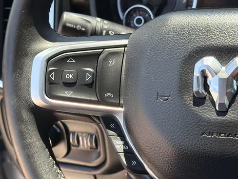 Used 2025 RAM 1500 Lone Star RWD image 32