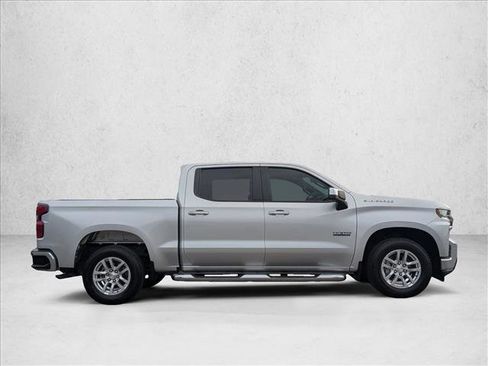 Used 2021 Chevrolet Silverado 1500 LT image 4