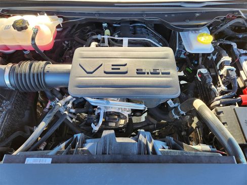 Used 2025 RAM 1500 Lone Star image 30