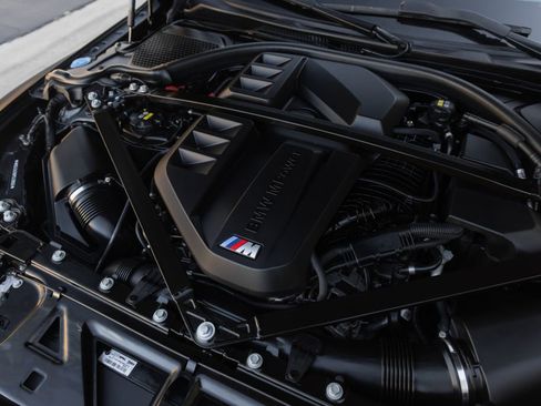 Used 2023 BMW M4 xDrive Competition AWD/4WD image 90