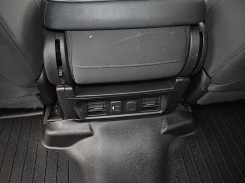 Used 2020 Chevrolet Silverado 1500 LT w/ All-Star Edition image 20