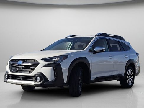Used 2024 Subaru Outback Touring image 20