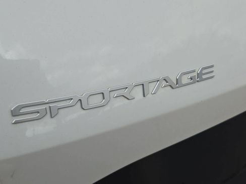 Used 2023 Kia Sportage X-Line AWD/4WD image 13