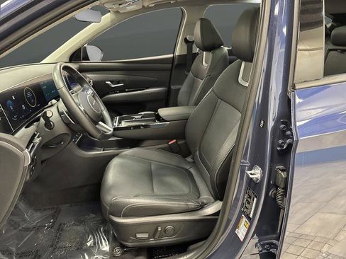 Used 2025 Hyundai Tucson Limited image 4