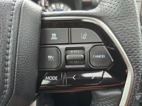 Used 2022 Toyota Tundra Limited w/ TRD Off-Road Package AWD/4WD image 29