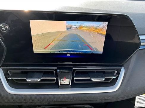 Certified 2024 Chevrolet TrailBlazer LT w/ Driver Confidence Package image 14