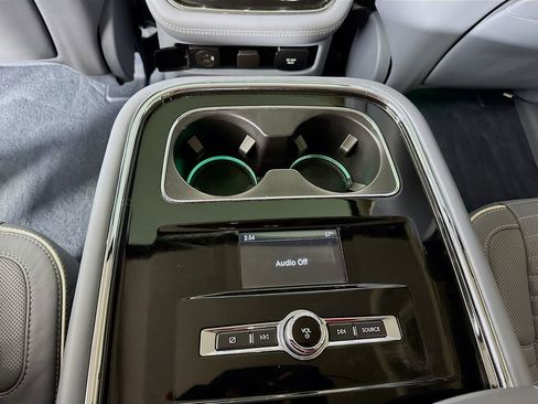 Used 2021 Lincoln Navigator L Black Label w/ Special Edition Package image 45