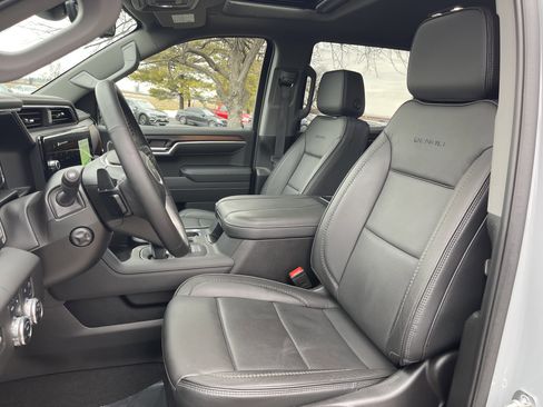 Used 2025 GMC Sierra 1500 Denali w/ Denali Reserve Package image 22