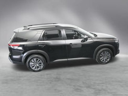 Used 2025 Nissan Pathfinder SV FWD image 56