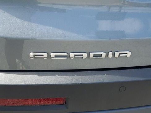 Used 2023 GMC Acadia AT4 w/ Technology Package AWD/4WD image 6