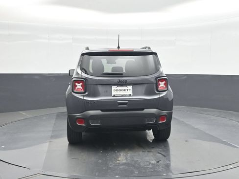 Used 2022 Jeep Renegade Altitude AWD/4WD image 16