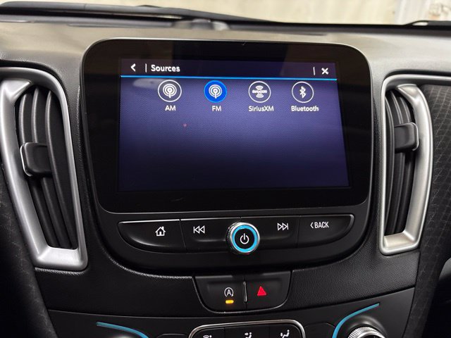 Used 2023 Chevrolet Malibu LT FWD image 32