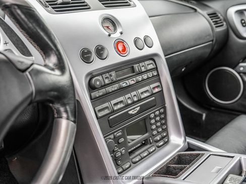 Used 2002 Aston Martin Vanquish RWD image 35