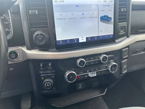 Certified 2022 Ford F150 XLT w/ Equipment Group 302A High image 21