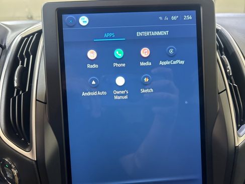 New 2024 Ford Edge SE image 18