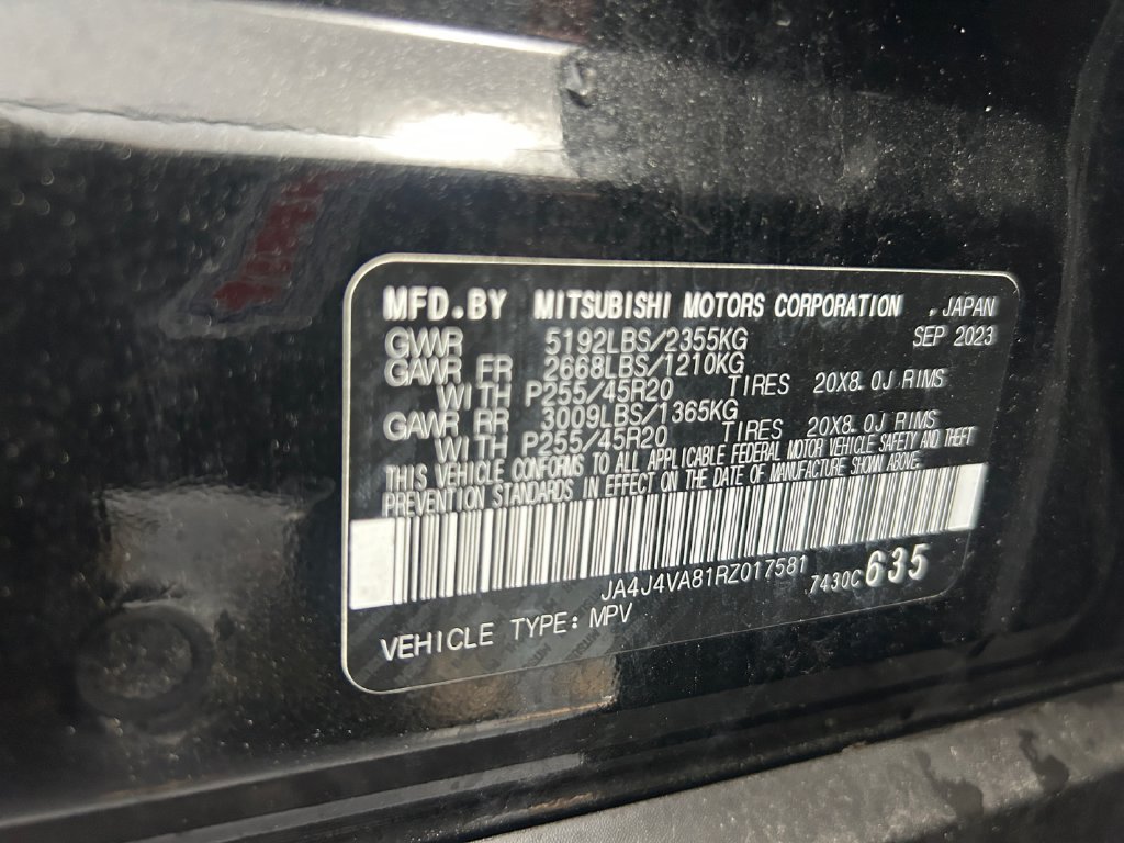Used 2024 Mitsubishi Outlander SE AWD/4WD image 31