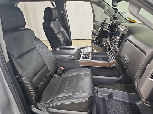 Used 2018 GMC Sierra 2500 Denali image 13