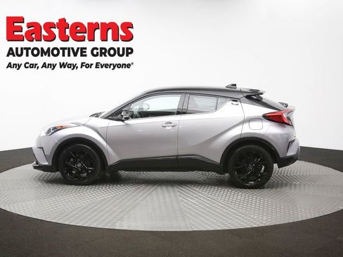 Used 2019 Toyota C-HR Limited FWD image 60