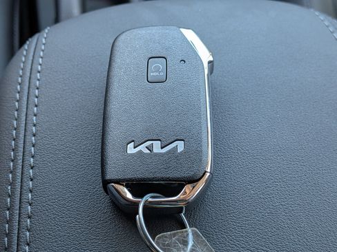New 2026 Kia Seltos EX FWD image 37