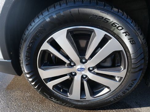 Used 2018 Subaru Outback 2.5i Limited image 31