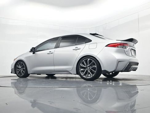Used 2022 Toyota Corolla SE FWD image 39