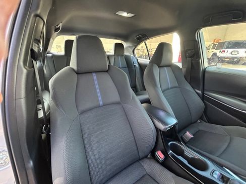Used 2021 Toyota Corolla SE FWD image 26