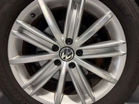 Used 2013 Volkswagen Tiguan SEL AWD/4WD image 10