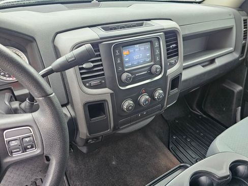 Used 2013 RAM 1500 Express image 30