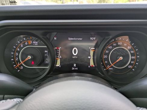 New 2025 Jeep Gladiator Sport image 24