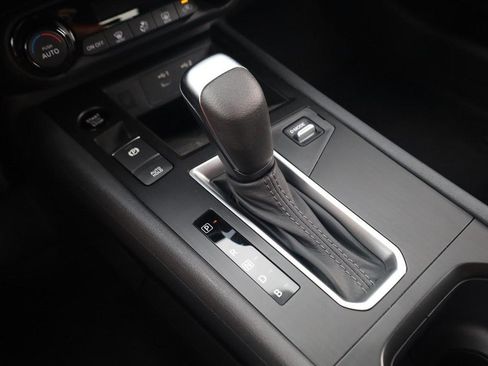 New 2026 Nissan Kicks SV image 16