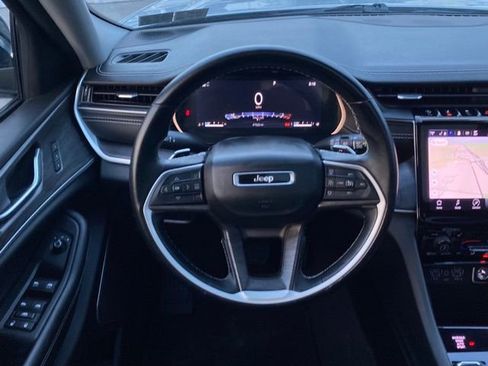 Used 2021 Jeep Grand Cherokee L Limited image 28