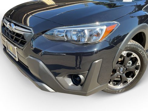 Used 2023 Subaru Crosstrek 2.0i image 9