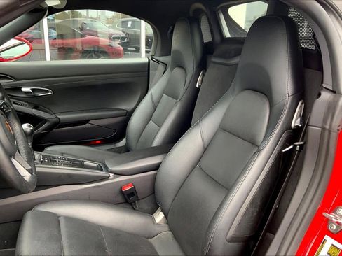 Used 2022 Porsche 718 Boxster image 7