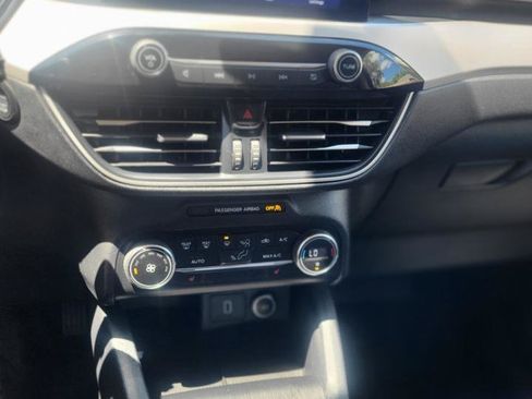 Used 2020 Ford Escape SE FWD image 62