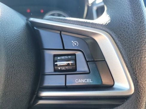 Used 2018 Subaru Impreza 2.0i image 12