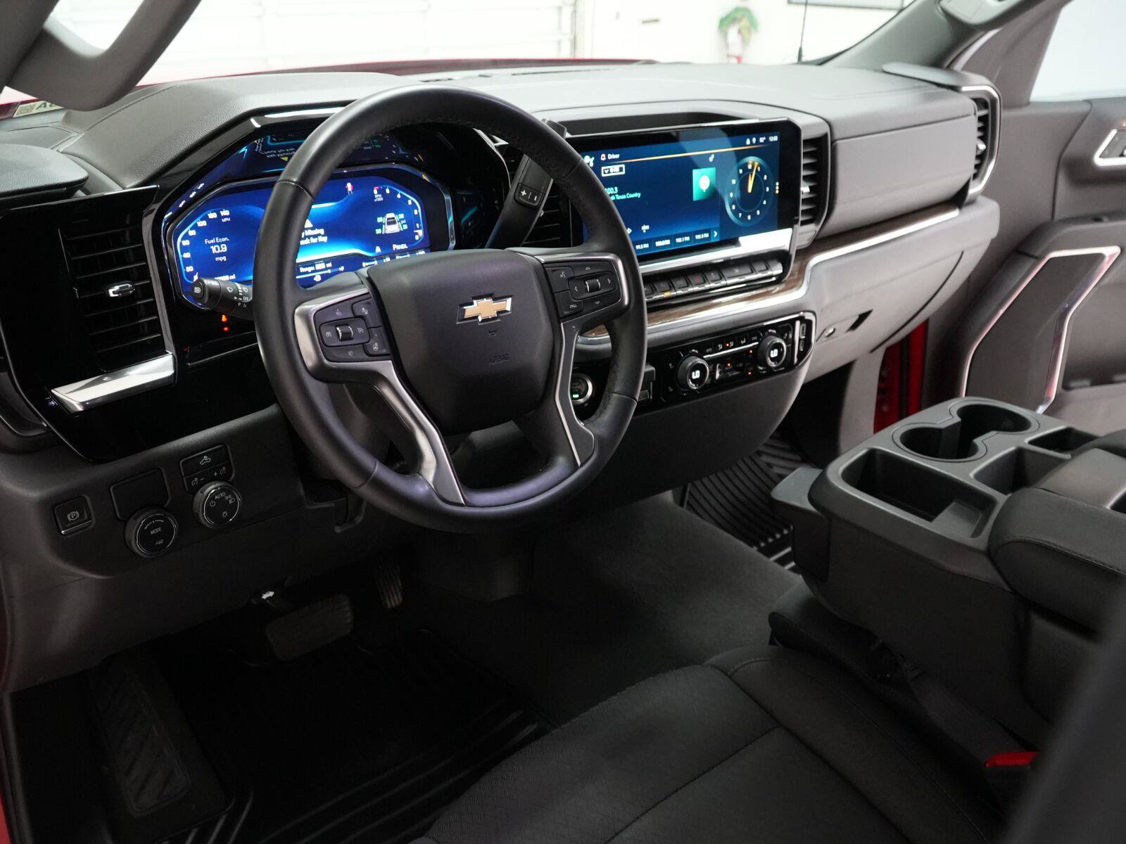 Used 2023 Chevrolet Silverado 1500 LT w/ Texas Edition Plus RWD image 7
