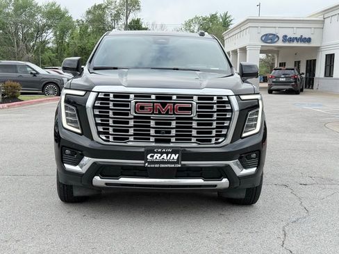 Used 2025 GMC Yukon Denali image 2