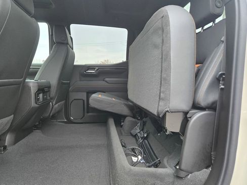 New 2026 GMC Sierra 1500 AT4 w/ AT4 Premium Package image 19