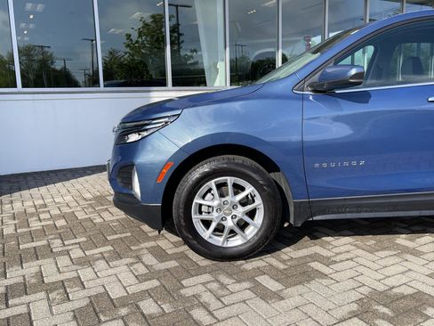 Used 2024 Chevrolet Equinox LT AWD/4WD image 9