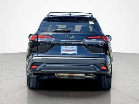 Used 2023 Toyota Corolla Cross AWD Hybrid w/ Convenience Package image 4