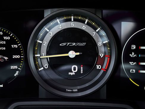 Used 2025 Porsche 911 GT3 RS w/ Weissach Package image 64