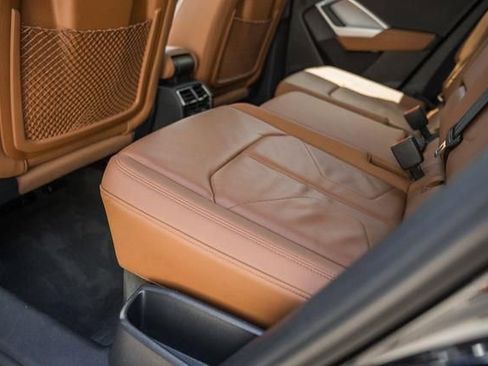 Used 2021 Audi Q3 2.0T Premium Plus w/ Premium Plus Package image 39