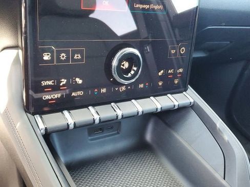 New 2026 GMC Terrain AT4 w/ Technology Package II image 23