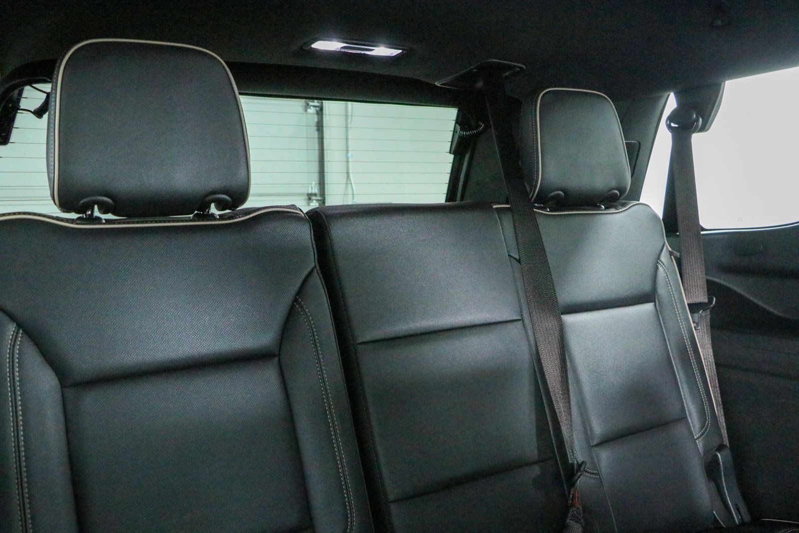 Used 2022 GMC Yukon SLT w/ SLT Premium Package RWD image 33