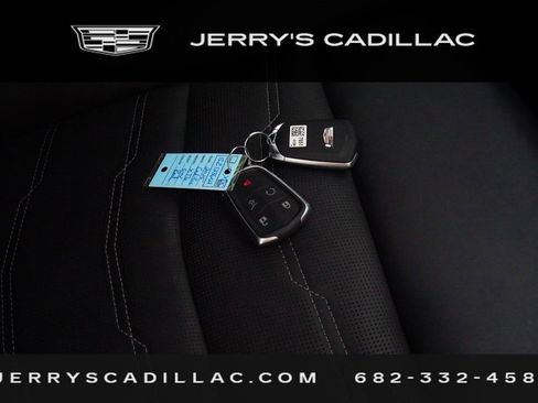 Certified 2025 Cadillac XT6 Sport w/ Platinum Package AWD/4WD image 29