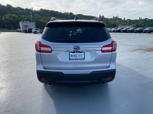 Used 2022 Subaru Ascent Premium w/ Convenience Package AWD/4WD image 7