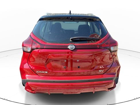 Used 2023 Nissan Kicks SV FWD image 5
