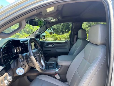 Used 2023 GMC Sierra 1500 SLT w/ SLT Premium Package RWD image 10